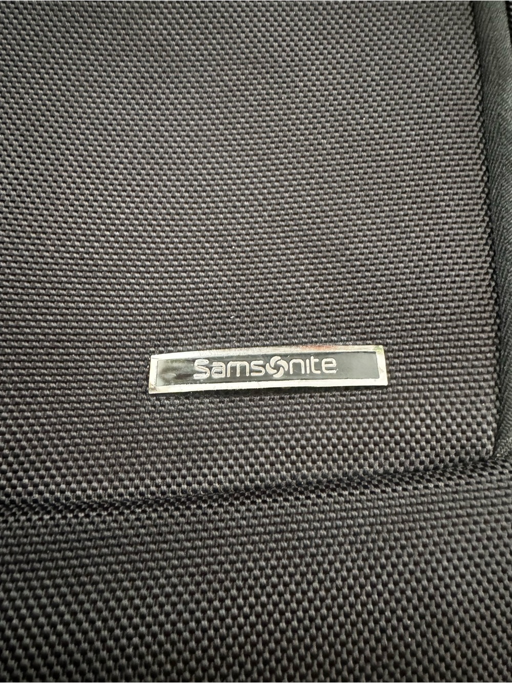 Samsonite Black Backpack with Red Accent Zippers - Picture 2 of 8